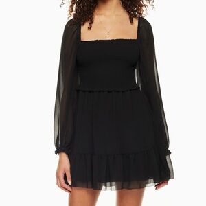 NWOT Wilfred Tempest Dress Aritzia Size small